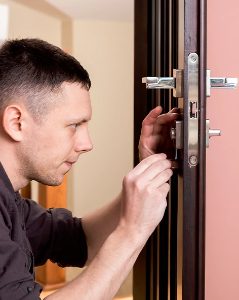 : Professional Locksmith For Commercial And Residential Locksmith Services in El Sobrante, CA