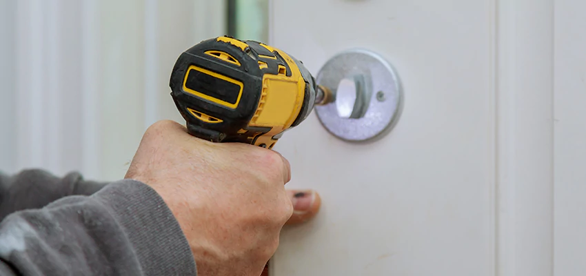 Street Locksmith For Smart Lock Repair in El Sobrante, CA