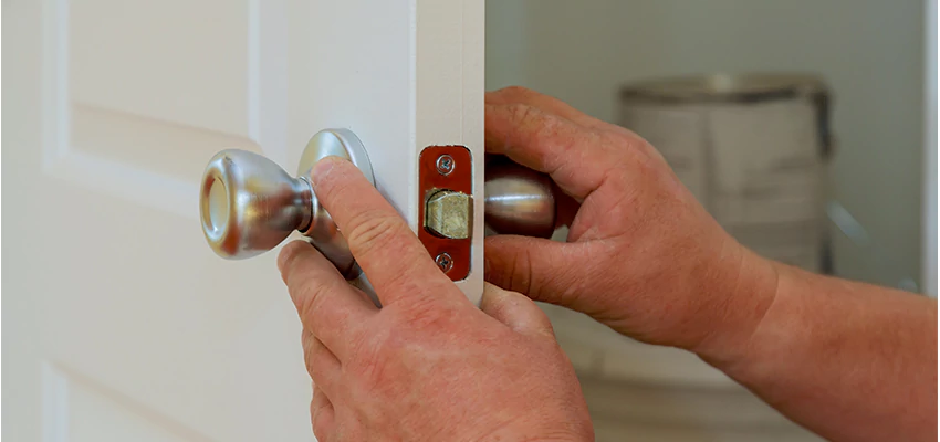 AAA Locksmiths For lock Replacement in El Sobrante, California
